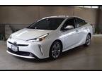 2022 Toyota Prius L Eco