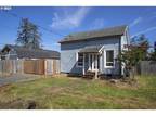 625 7TH AVE, Hammond OR 97121