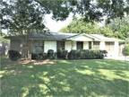 Single Family Residence, Traditional - Denton, TX 1607 Anna St