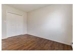 Rent a 1 room apartment of 24 m² in Yorkton (243 Bradbrooke Dr, Yorkton