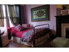Furnished Bed-Stuy, Brooklyn room for rent in 4 Bedrooms
