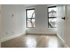 Rental listing in Williamsburg, Brooklyn. Contact the landlord or property