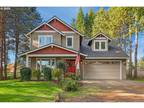 58011 FISHER LN, St Helens OR 97051