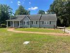 Single Family Residence, 2 Stories - Fayetteville, NC 2515 Fort Bragg Rd