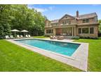 5 Bedroom 6.5 Bath In Amagansett NY 11930