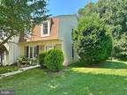 Colonial, End Of Row/Townhouse - DERWOOD, MD 17001 Catalpa Ct