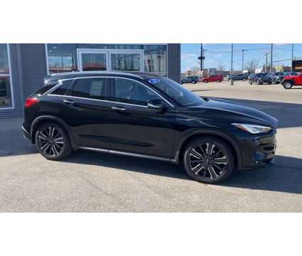 2021 Infiniti Qx50 Luxe is a 2021 Infiniti QX50 Luxe Car for Sale in Appleton WI