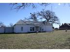 800 Finney Dr, Weatherford, TX 76085