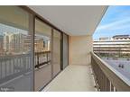 Condo For Sale In Arlington, Virginia