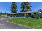 10817 19th Ave SE #A 10817 19th Ave SE Units A-B