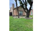 309 Navarro Ln Grand Prairie, TX