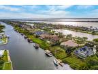 286 Lansing Island Dr, Indian Harbour Beach, FL 32937