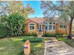 1821 Lakeshore Cir, Longwood, FL 32750