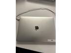 MacBook Pro "Core i5" 2.3 13" 2017 (101)-(sold as is, functional)