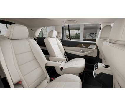 2024NewMercedes-BenzNewGLSNew4MATIC SUV is a White 2024 Mercedes-Benz G SUV in Corpus Christi TX