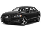 2024 Volvo S60 B5 Plus Dark Theme