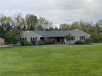 8 THORNWOOD LN, Fayetteville, NY 13066 Single Family Residence For Sale MLS#