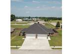 806 Hindman Dr #1 Prairie Grove, AR