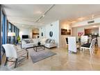 Oceanfront boutique Condo in the heart of South Beach!