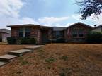 Single Family Residence - Rockwall, TX 1415 Lochspring Dr