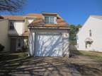 Ocean Lakes 3 BR 2.5 BA Townhouse with Garage 820 Quesnel Dr