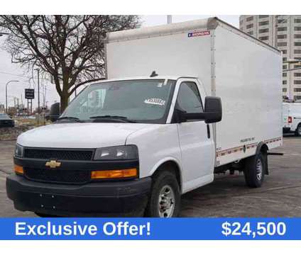 2021 Chevrolet Express 3500 Work Van Cutaway is a White 2021 Chevrolet Express 3500 Work Van Van in Oak Lawn IL