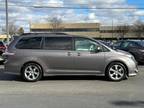 2014 Toyota Sienna SE