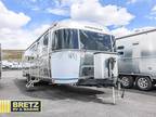2024 Airstream Flying Cloud 30FBT 30ft