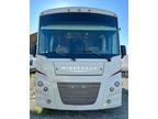 2018 Winnebago Sunstar 27PE 28ft