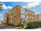 2 bedroom apartment for sale in Clifton Road, Bournemouth, Dorset, BH6