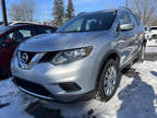 2015 Nissan Rogue Traction avant 4 portes SVFWD 4dr SV