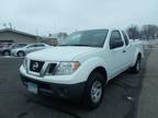 2015 Nissan frontier White, 211K miles