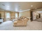 Home For Sale In Manhasset, New York