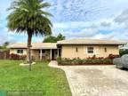 7602 NW 42nd Ct, Coral Springs, FL 33065