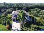 3729 Juniper Ln, Davie, FL 33330