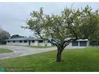 17781 SW 52nd Ct, Southwest Ranches, FL 33331