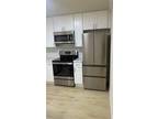 56015814 2244 Lakeshore Ave #8