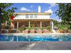 Beautiful 4 bedroom house with custom pool in Austin