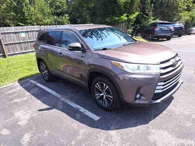 2017 Toyota Highlander for sale