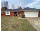 spacious 3BD/1.5BA in Greenwood, AR #2106 Breckenridge Ter