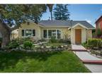 Single Family Residence - Tarzana, CA 5127 Lindley Ave