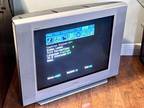 Sony WEGA Trinitron KV-32FS100 32" CRT TV Gaming Television w/ Remote