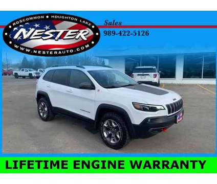 2019 Jeep Cherokee Trailhawk is a White 2019 Jeep Cherokee Trailhawk SUV in Houghton Lake MI