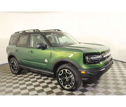 2024 Ford Bronco Sport Outer Banks is a Green 2024 Ford Bronco SUV in Kansas City MO