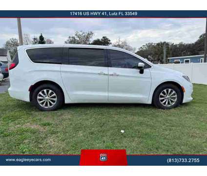 2017 Chrysler Pacifica for sale is a 2017 Chrysler Pacifica Car for Sale in Lutz FL