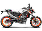 2021 KTM 890 Duke R