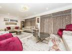 4 bedroom semi-detached house for sale in Wootton Drive, Hemel Hempstead, HP2