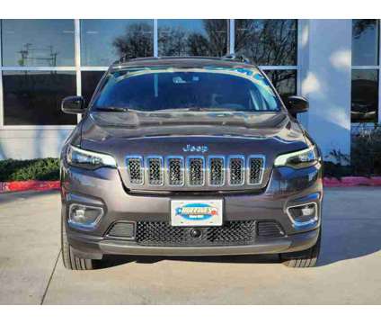 2022UsedJeepUsedCherokeeUsed4x4 is a Grey 2022 Jeep Cherokee Car for Sale in Lewisville TX