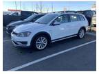 2017 Volkswagen Golf Alltrack TSI S 4Motion