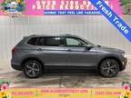 2018 Volkswagen Tiguan GreySilver, 44K miles